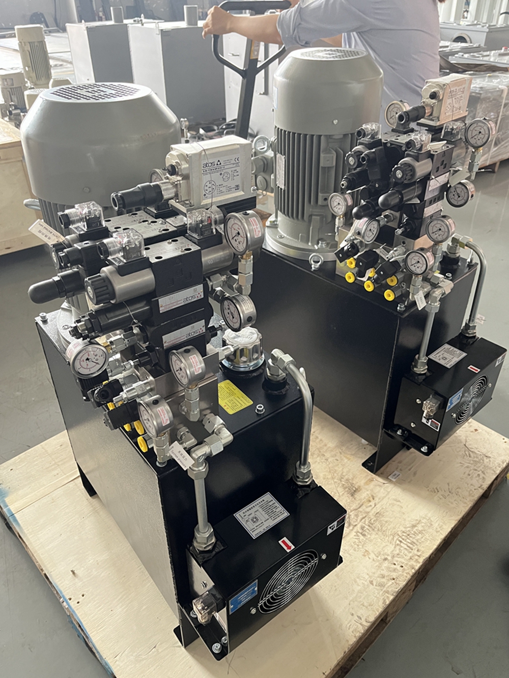 Small servo control system